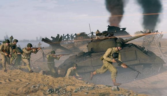 Free war games: Enlisted. Image shows soldiers running across the battlefield.