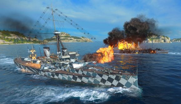 Free war games: World of Warships. Image shows two ships fighting each other.