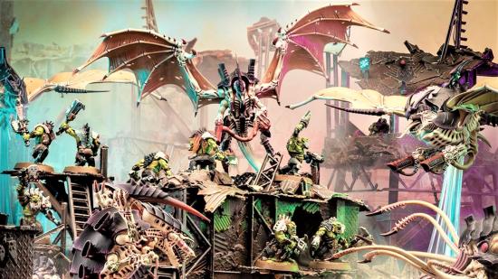 Warhammer 40k Tyranids synapse abilities in War Zone Octarius Warhammer Community photo showing Tyranid models led by a Winged Hive Tyrant