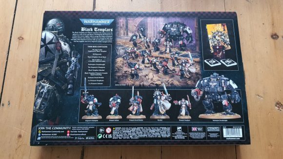 Warhammer 40k Black Templars Army Set review - author photo of of the army set box rear artwork, photos, and info
