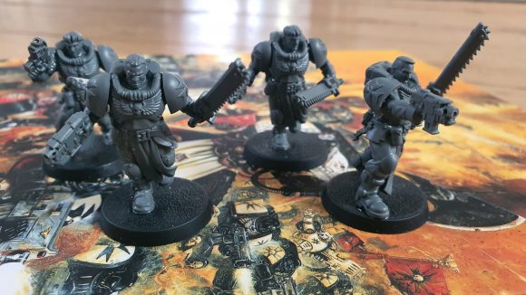 Warhammer 40k Black Templars Army Set review - author photo of the Primaris Neophyte models