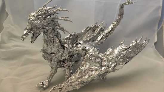 40k daemon foil sculpture - Photo by TheFoilGuy showing Icewing, a dragon from the Monster Hunter franchise