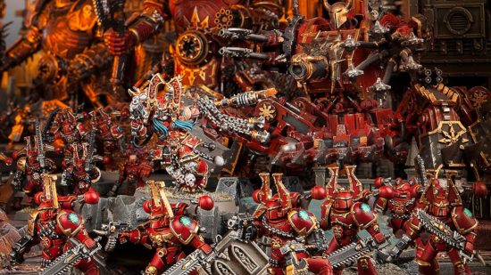 Warhammer 40k World Eaters - diorama by Games Workshop, a horde of red-armoured warriors charge towards the viewer
