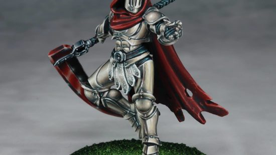 Warhammer Age of Sigmar Shovel Knight conversions - Juan Hidalgo's converted Spectre Knight, painted ethereal silver and wearing a red cape, made from Stormcast Eternals parts, from the front