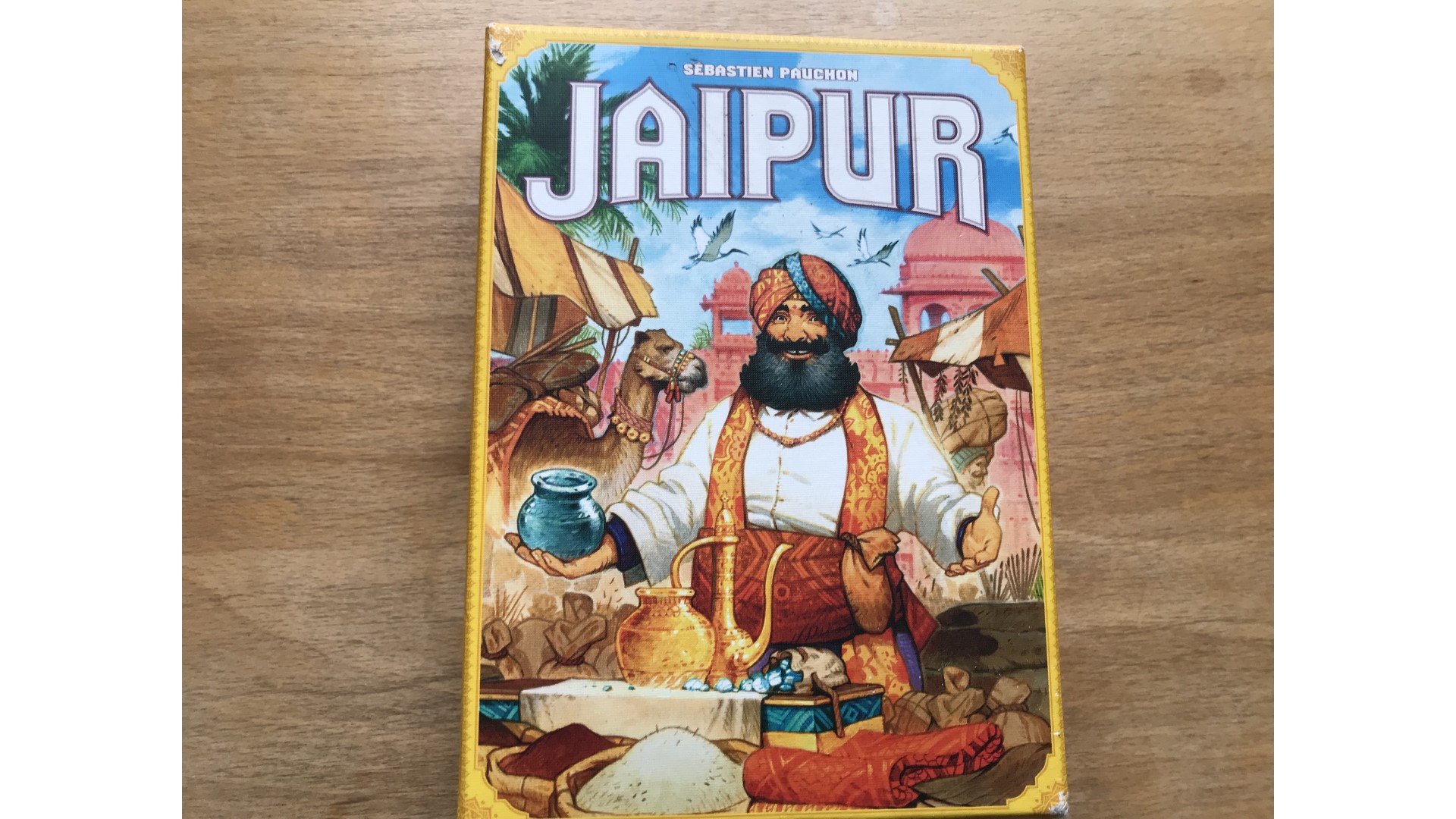 Jaipur board game - the Jaipur game box