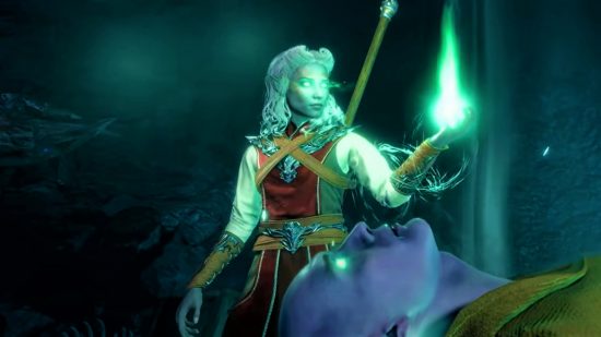Baldurs Gate 3 DLC - a sorcerer holding an orb of pale green magic in her hand