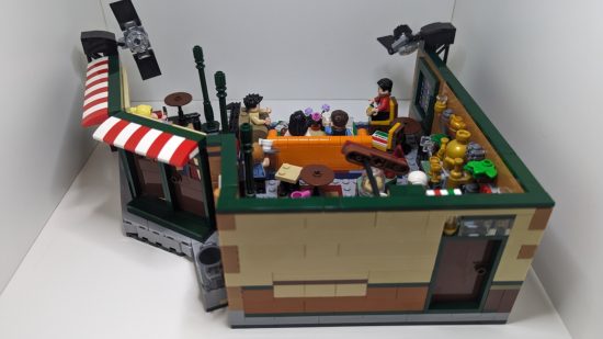 Lego Friends Central Perk review showing the back of the cafe.