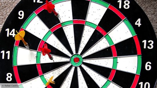 How to play darts - photo of a dartboard