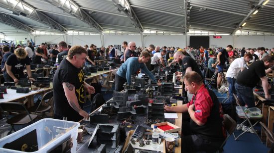 London GT super-major Warhammer 40k tournament - a sports hall full of many people playing Warhammer 40k