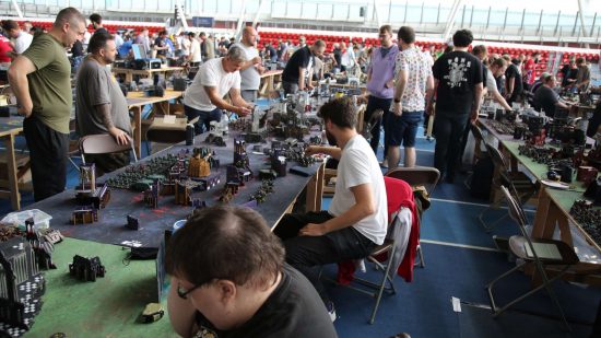 A hall full of players at the London GT Warhammer 40k tournament