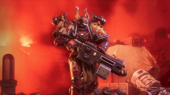 Warhammer 40k Rogue Trader review - author screenshot showing a Word Bearers Chaos Space Marine enemy with a heavy bolter