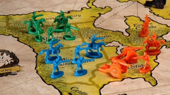 How to play Risk - photo of miniatures from Risk