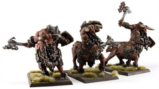 Warhamme Chaos Dwarf Bull Centaur Rendaurs - half dwarf, half bull, monsters, wielding axe and shield