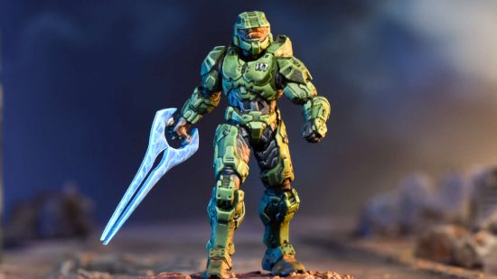 Halo Flashpoint Master Chief model - a Spartan in green power armor with an orange visor holding a power blade