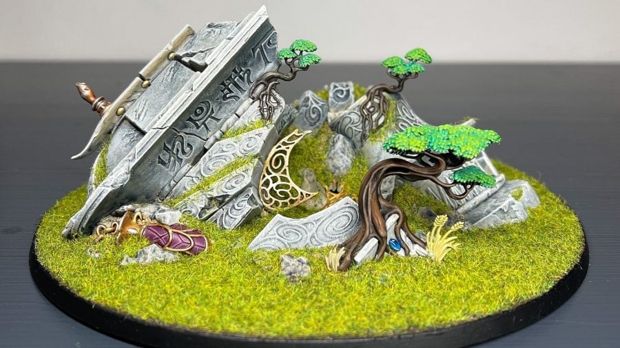 miniature painting guide basing stage shown via a large base for the Teclis model for the Lumineth Realm-lords