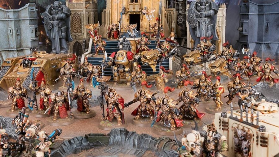 Warhammer 40k Adeptus Custodes lore, tactics, and models - Warhammer Community artwork from the 8th edition codex showing Adeptus Custodes models defending an imperial complex