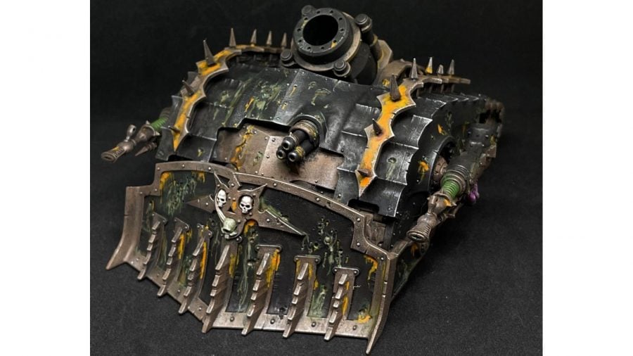 Warhammer 40k Death Guard army guide - photo provided to the author by Discord user Alexander Lachwitz, showing a Plagueburst Crawler model
