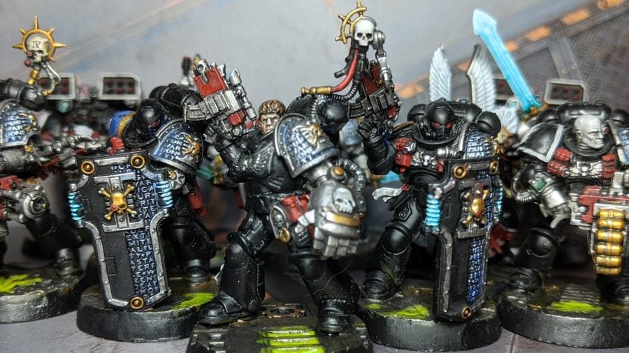 Warhammer 40k Deathwatch army guide - author photo showing a Deathwatch Kill team Veterans unit of Firstborn marines
