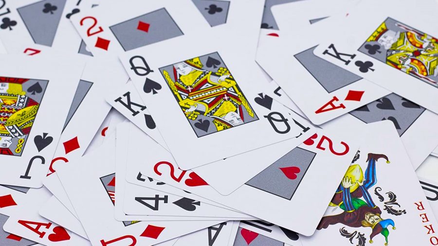 How to play solitaire - pile of playing cards