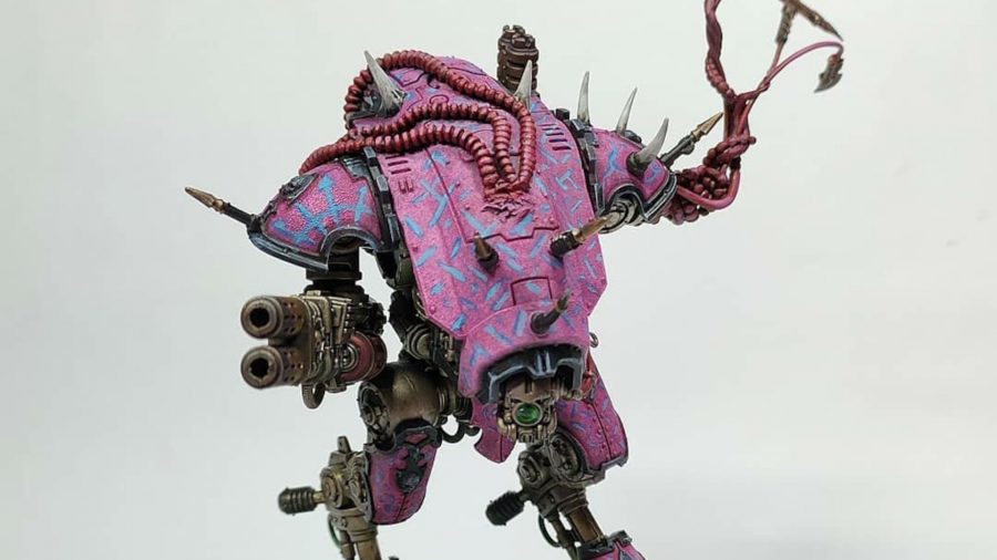 Warhammer 40k Chaos Knights guide - Author photo showing a Chaos Knight War Dog model